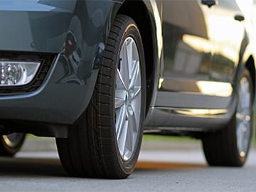 Gallery Image 1 of 3.